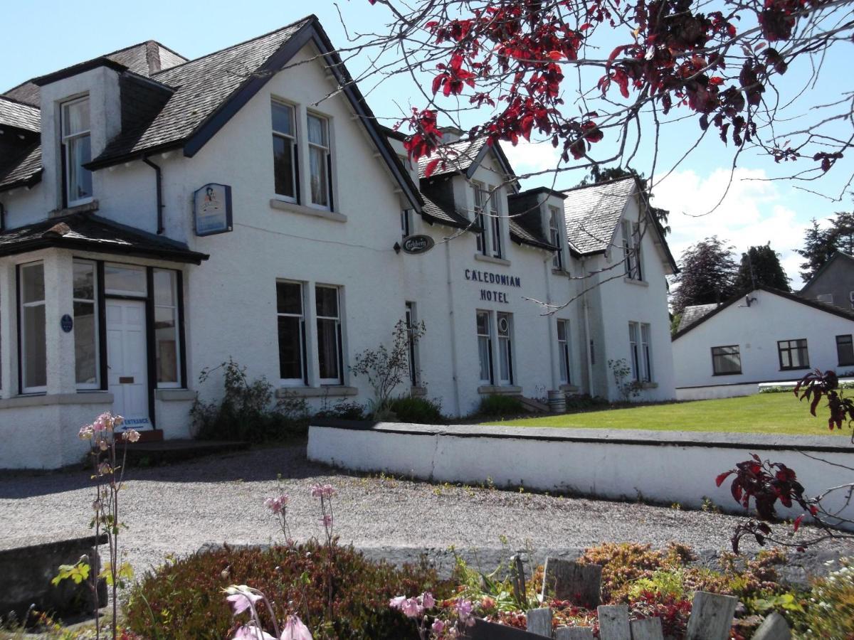 Caledonian Hotel Fort Augustus Exterior foto