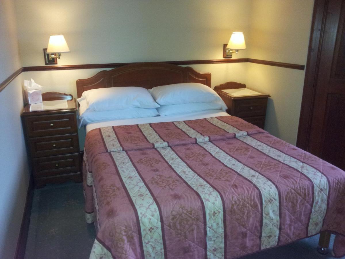 Caledonian Hotel Fort Augustus Exterior foto